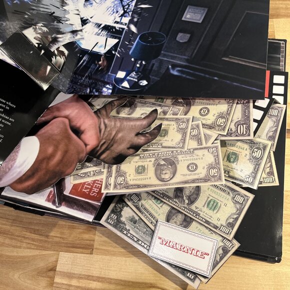 Alfred Hitchcock : The Master of Suspense: A Pop-Up Book by Kees Moerbeek - Picture 8 of 11